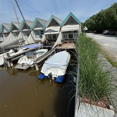 Haus Am See Neusiedl am See Esterno foto