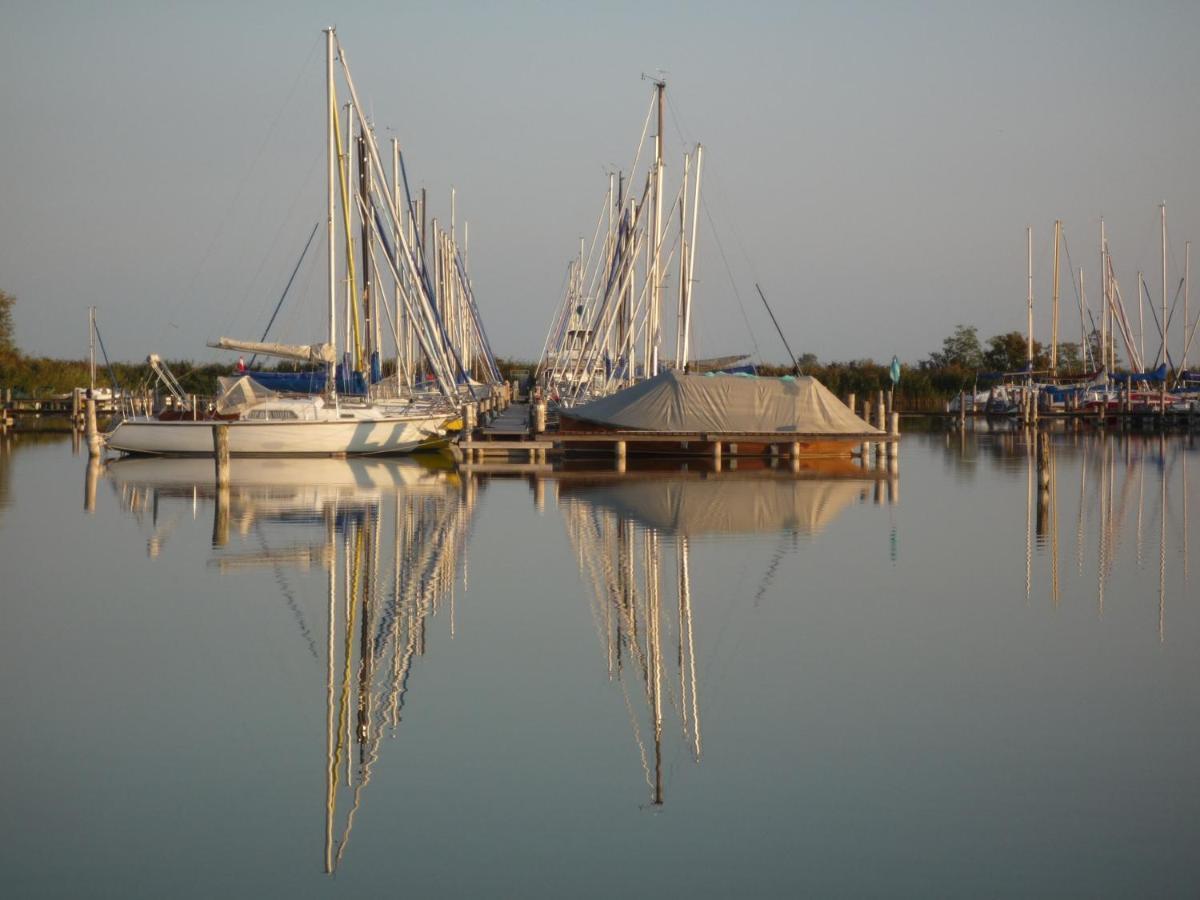Haus Am See Neusiedl am See Esterno foto