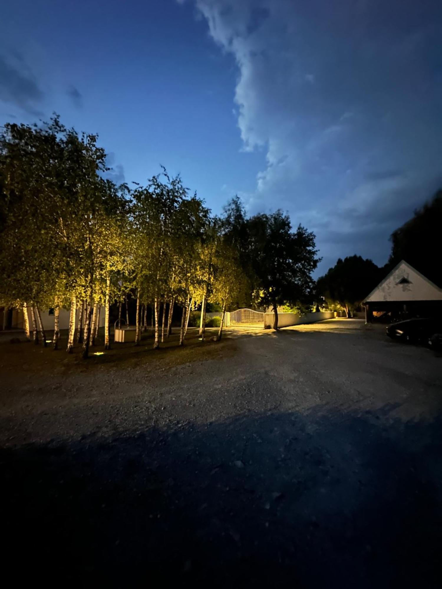 Haus Am See Neusiedl am See Esterno foto