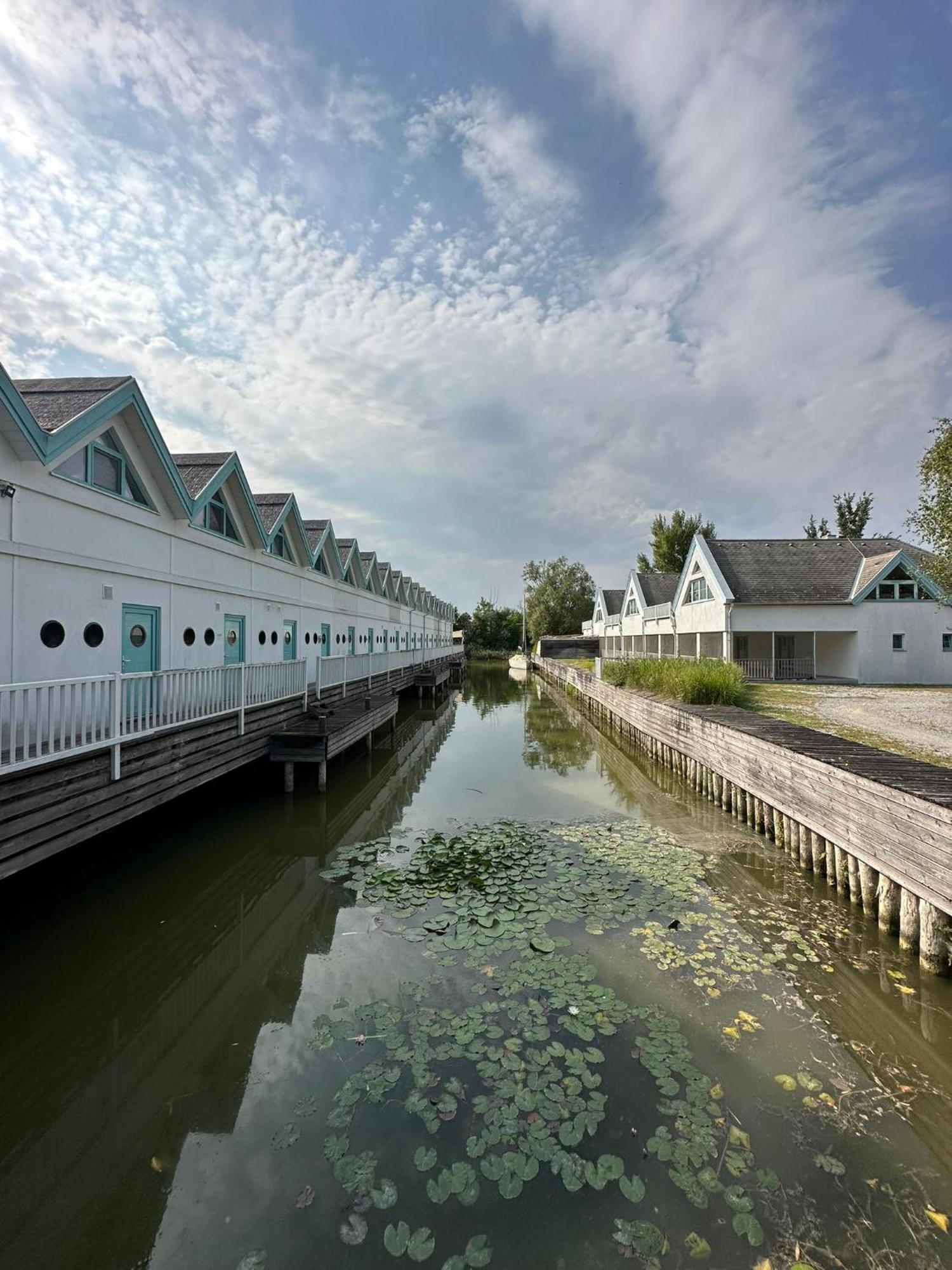 Haus Am See Neusiedl am See Esterno foto
