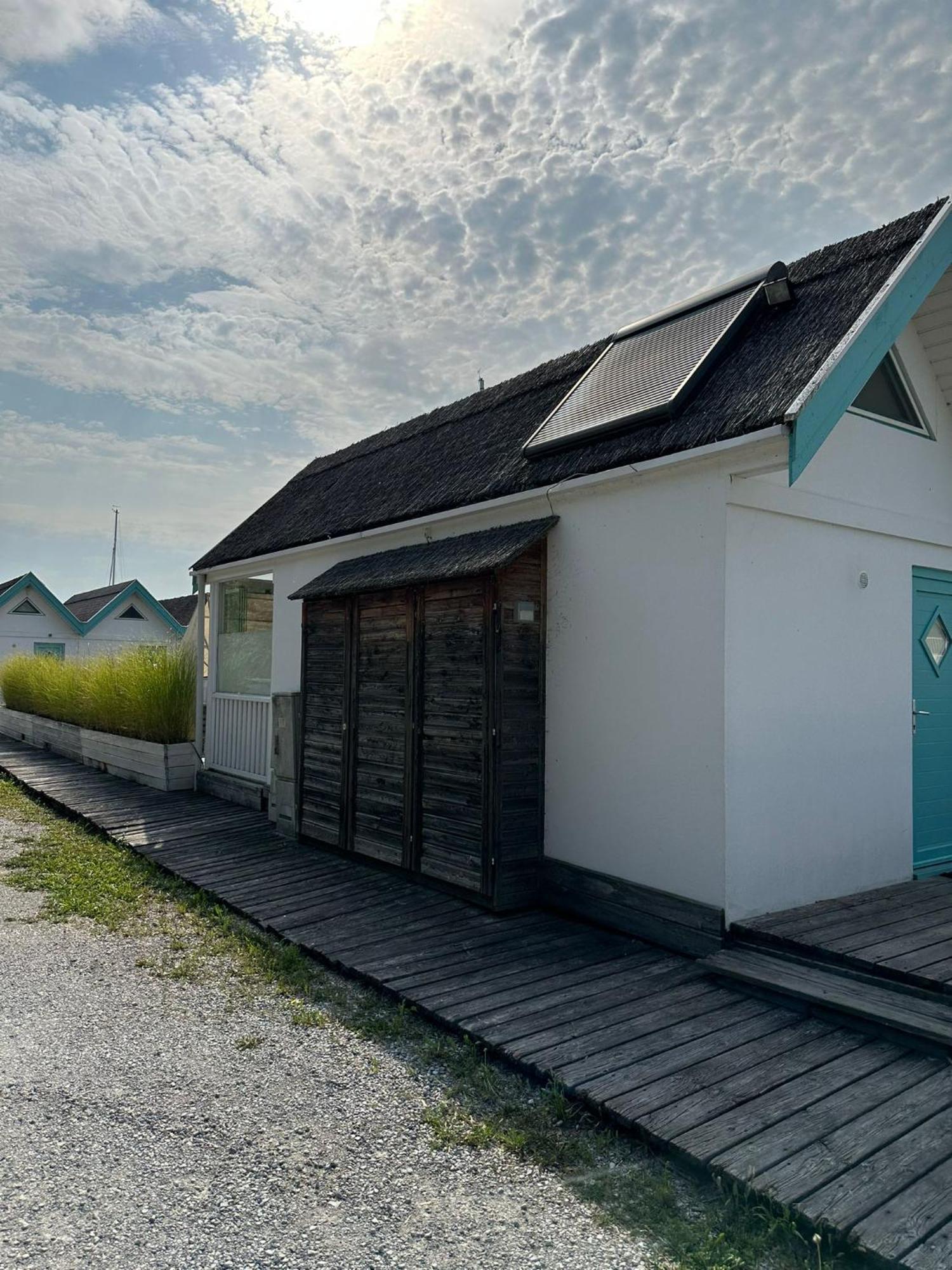 Haus Am See Neusiedl am See Esterno foto