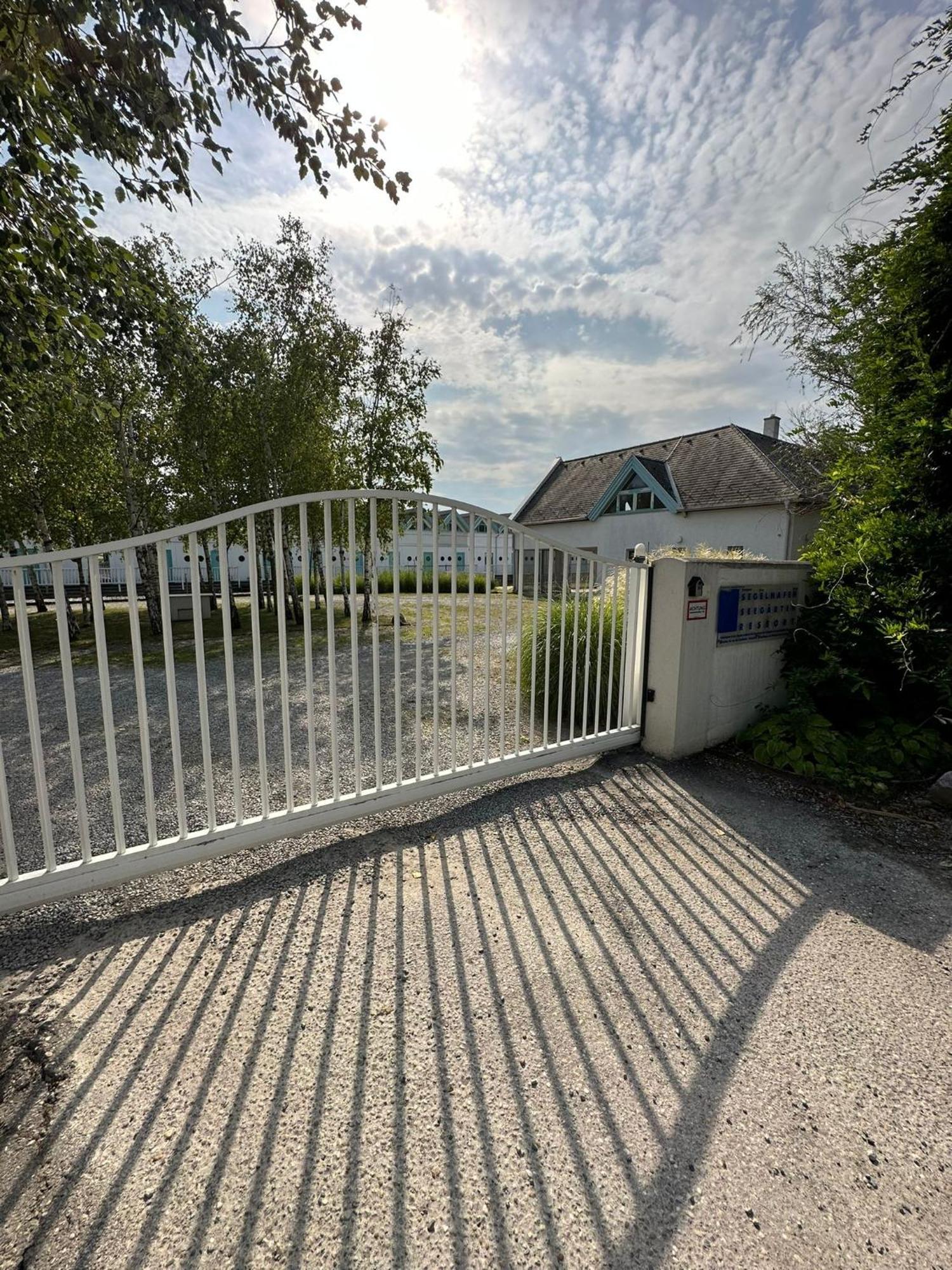 Haus Am See Neusiedl am See Esterno foto